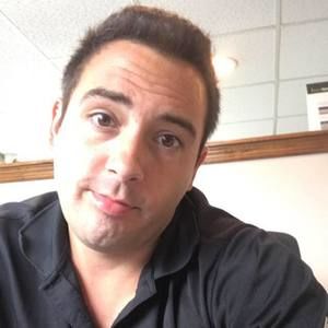 Meet your Posher, Zachary